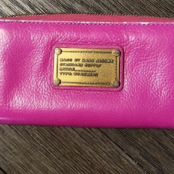 MARC BY MARC JACOBS gold and pink/Fuisha color Leather Wallet - Picture 14 of 16